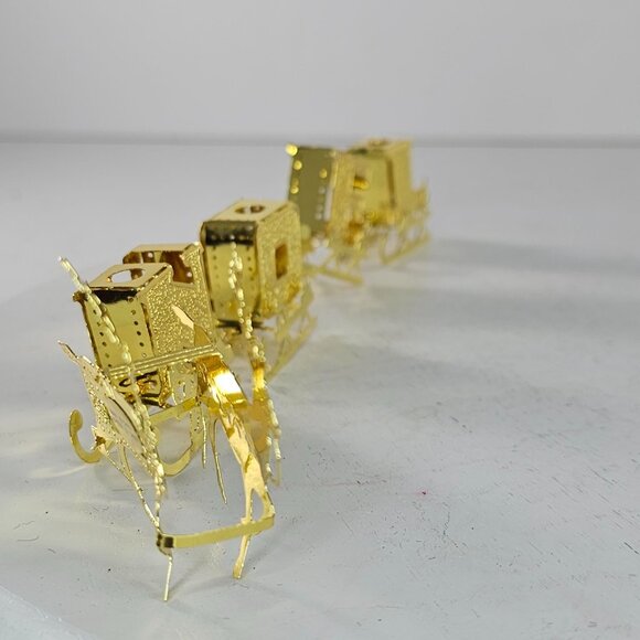 Oriental Trading Company Reindeer Noel Sleigh Gold Candle Holder - Picture 5 of 8